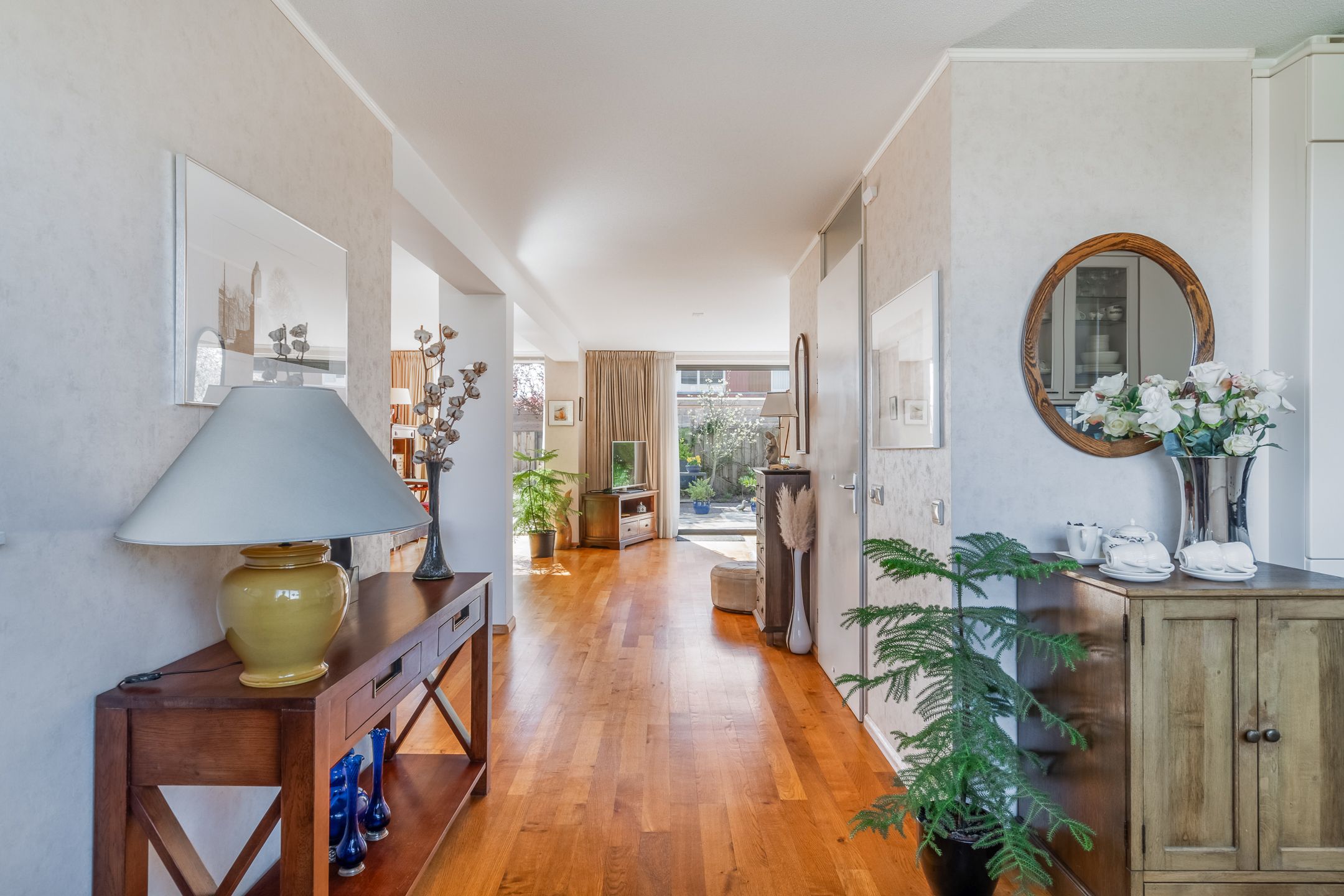 Foto 24 van Albert Schweitzerlaan 1