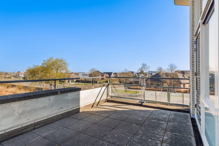 Foto 51 van Albert Schweitzerlaan 1