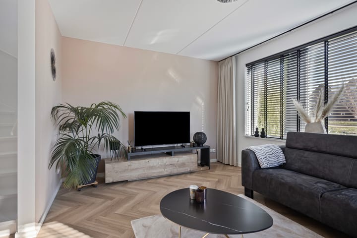 Photo 10 of Eikenwal 2