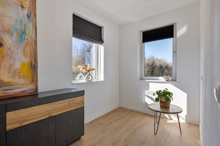 Photo 27 of Eikenwal 2