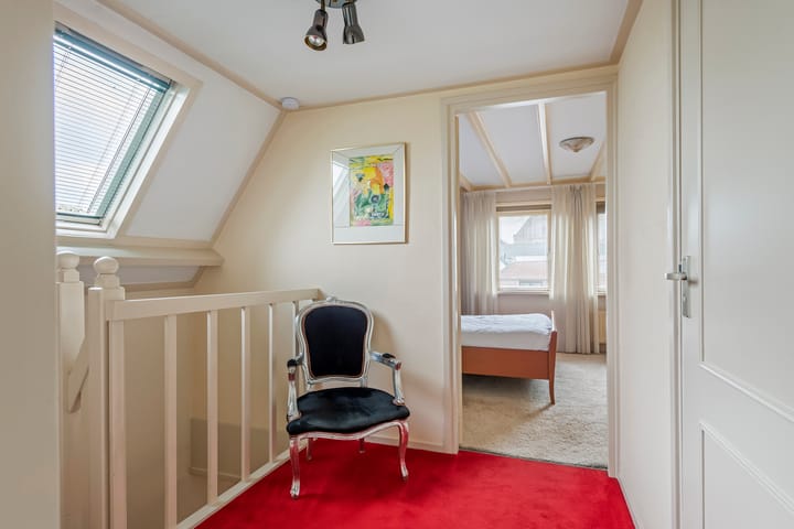 Foto 30 van Middenstraat 12