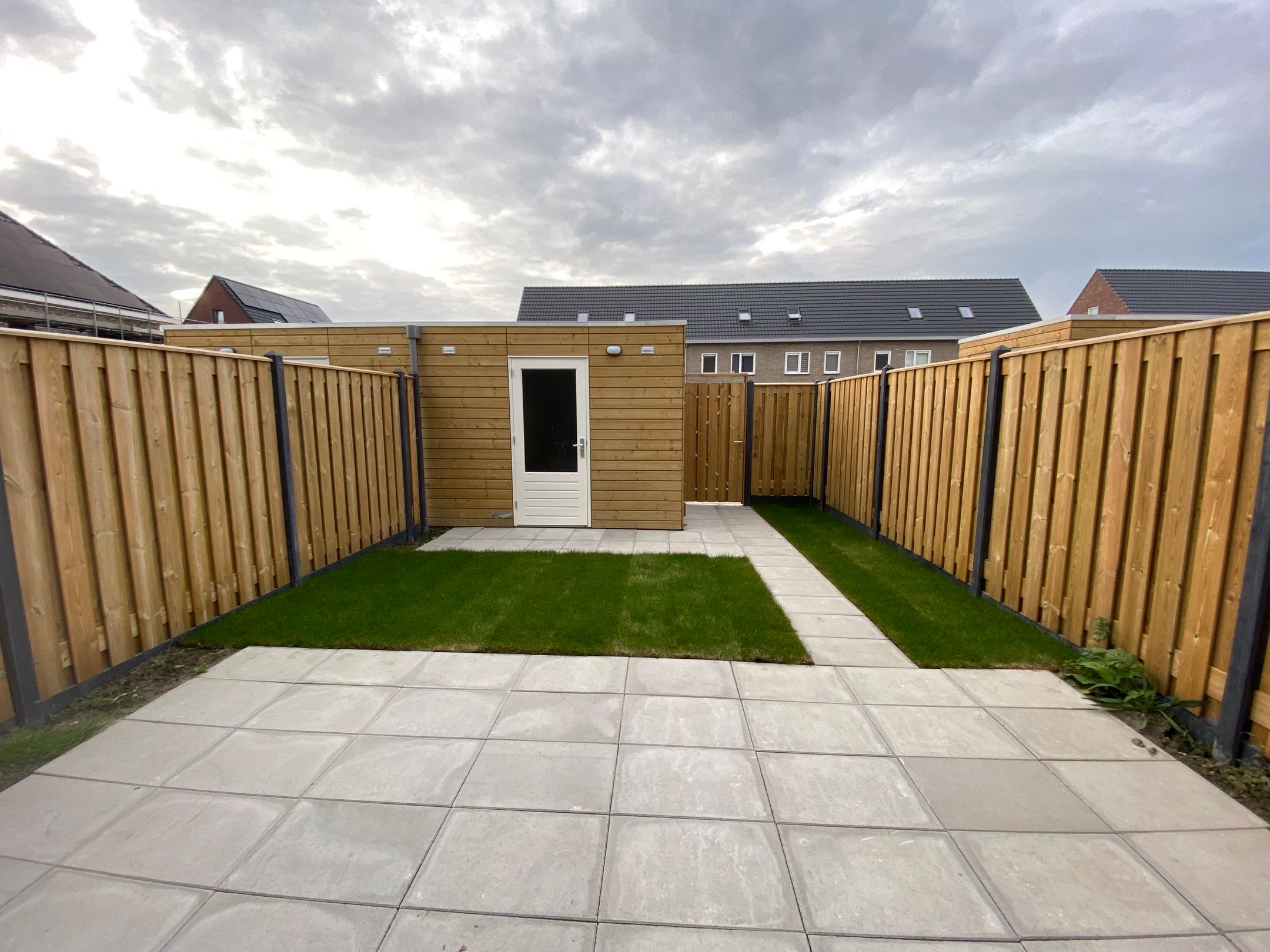 Photo 15 of Red Naomistraat 12