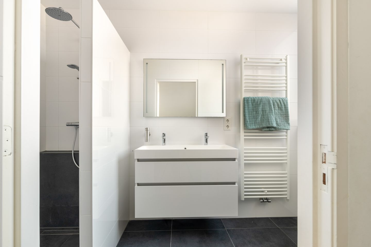 Foto 40 van Van Alkemadelaan 6