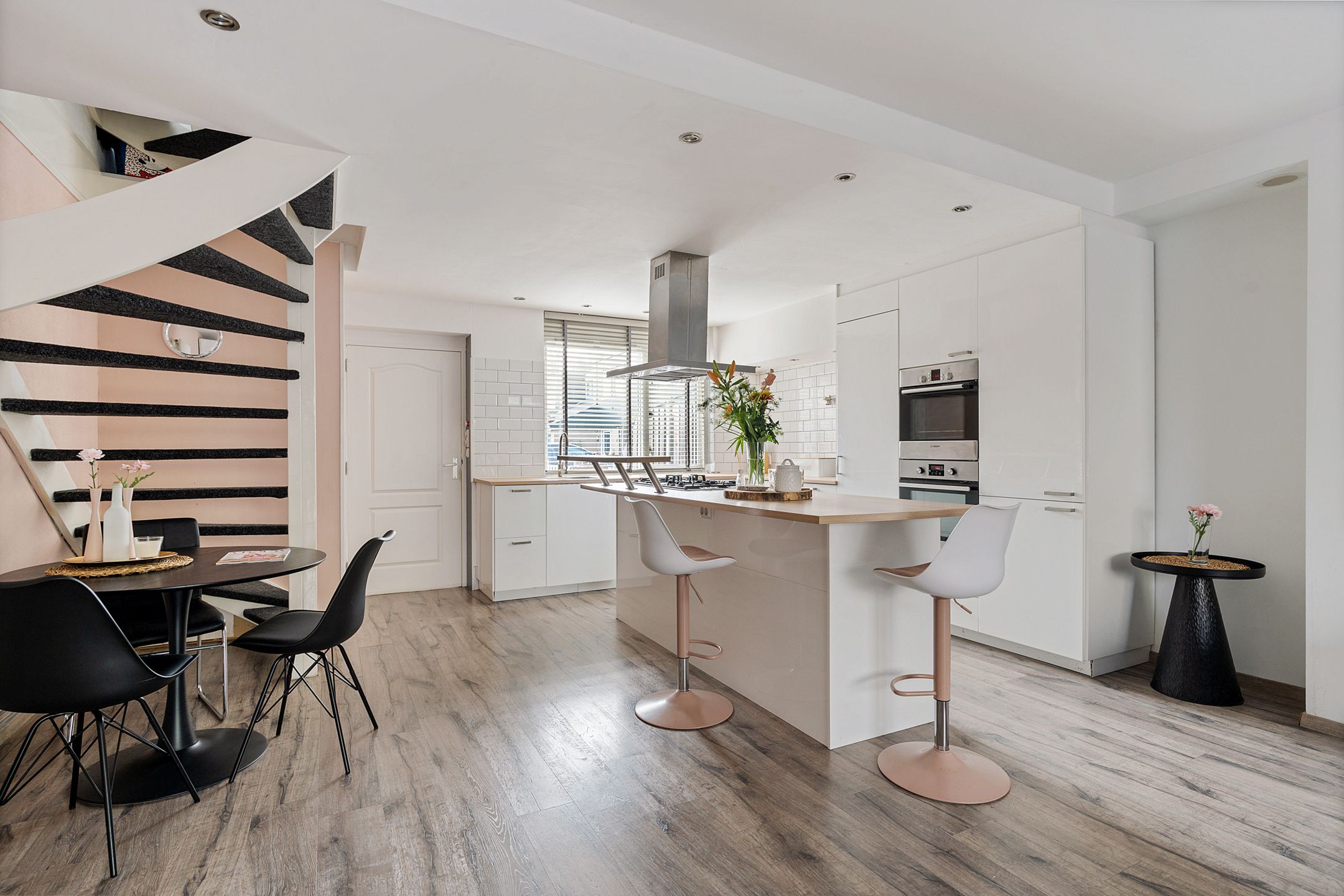 Foto 6 van Archipel 30 37