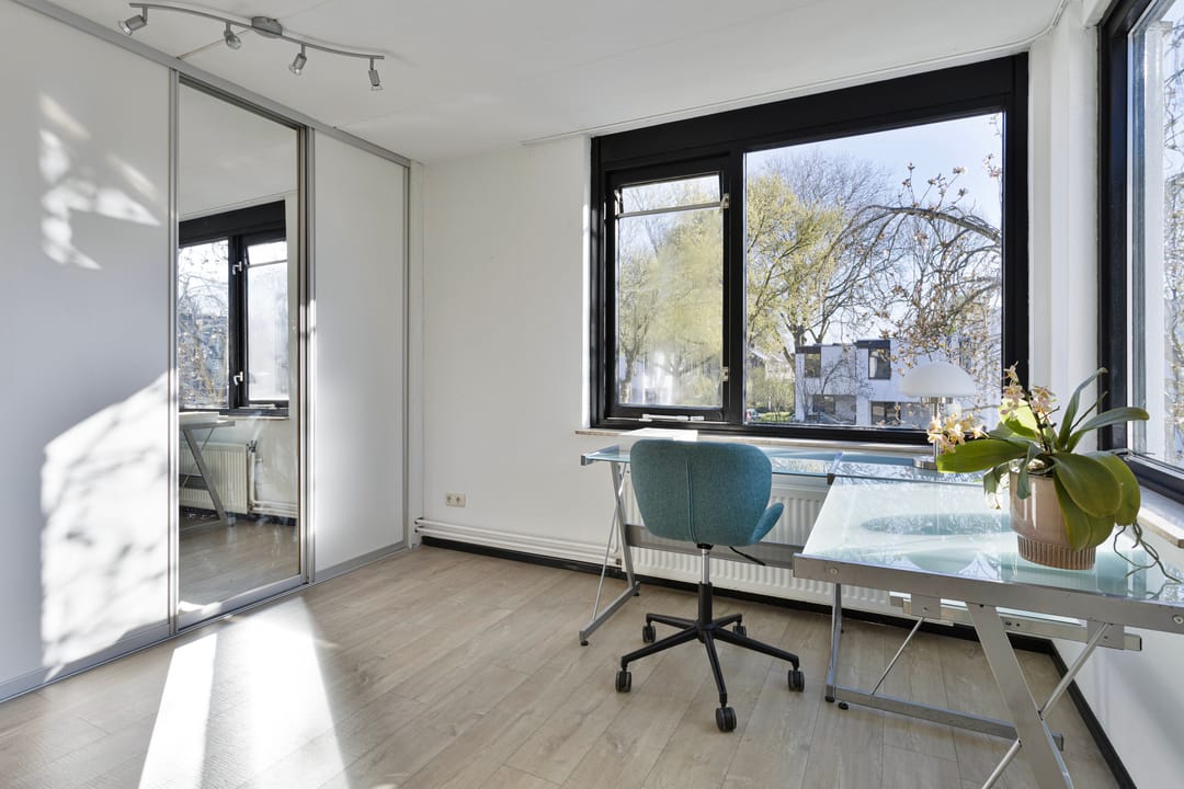 Foto 28 van Phobos 12