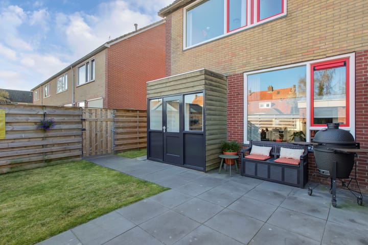 Foto 26 van Vrouwezand 19