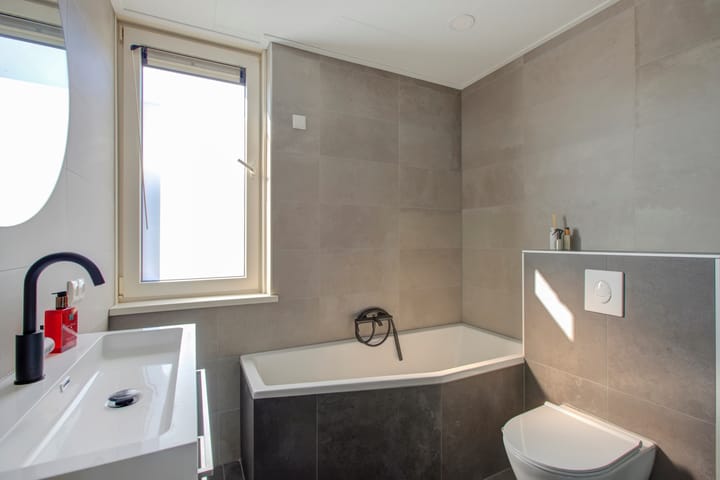 Foto 42 van Vrouwezand 19