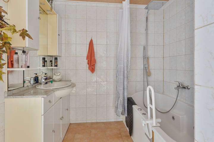 Foto 5 van De Riemerstraat 4