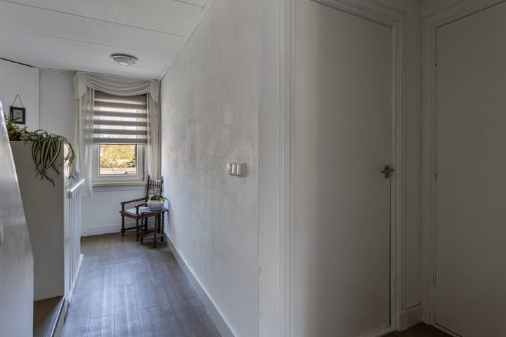 Foto 18 van De Riemerstraat 4