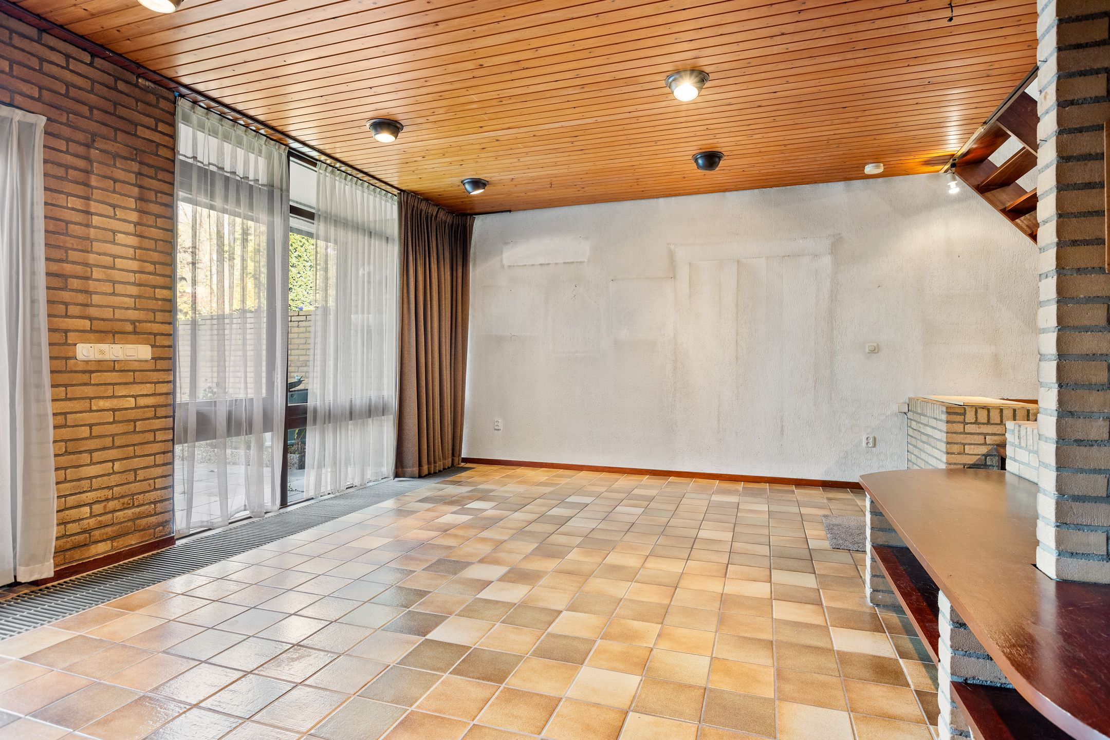 Photo 6 of Wolvegastraat 21