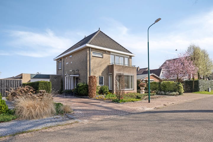 Foto 1 van Van Stalbergenstraat 5