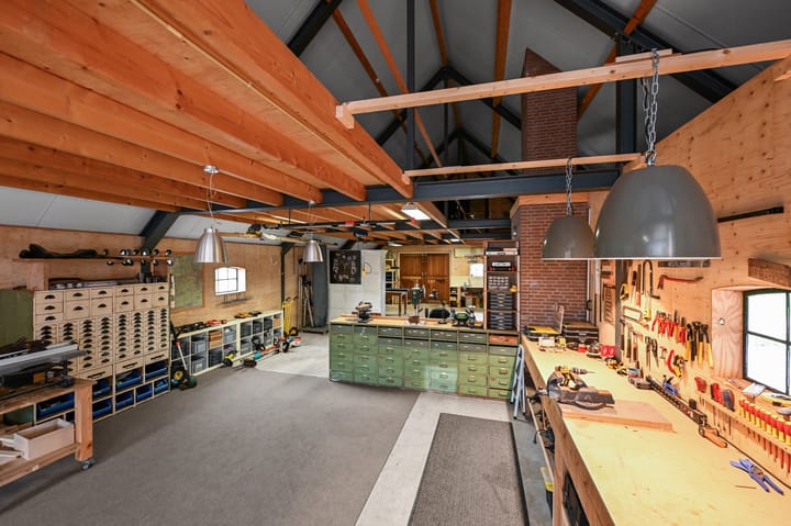 Photo 5 of Oosteinde 34