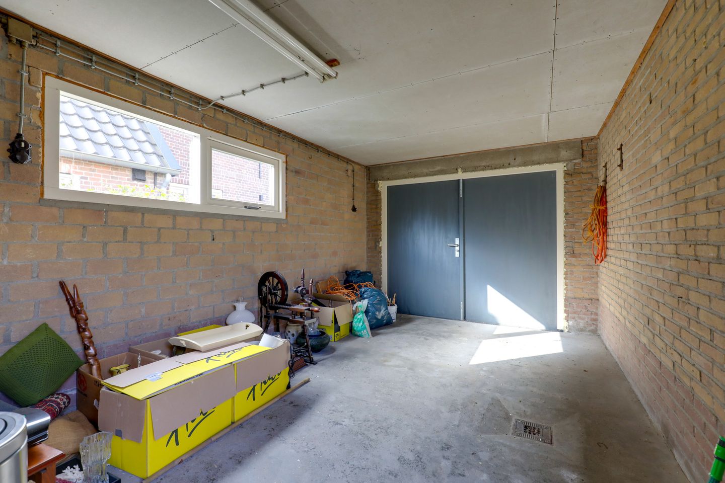 Foto 35 van Massenweg 21