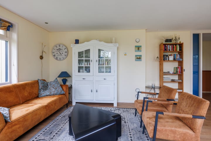 Foto 8 van Oosterhiem 1