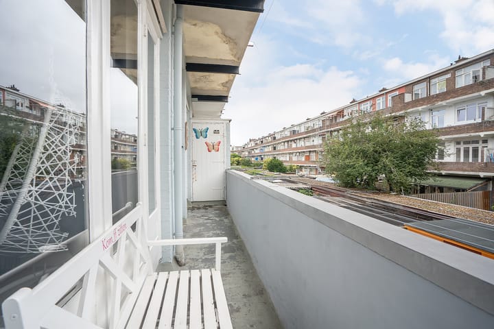 Foto 16 van Jan ten Brinkstraat 159