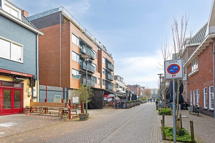 Photo 27 of J.G. Sandbrinkstraat 1-02