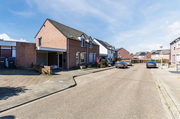 Foto 5 van Karel de Grotestraat 6