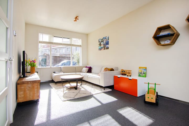 Foto 6 van Barbarossastraat 34