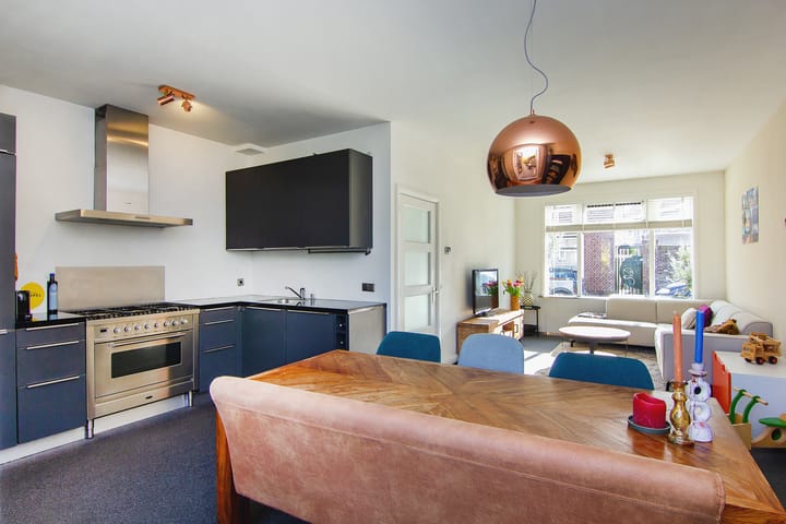 Foto 15 van Barbarossastraat 34