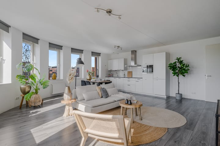 Foto 4 van Denemarkenstraat 6