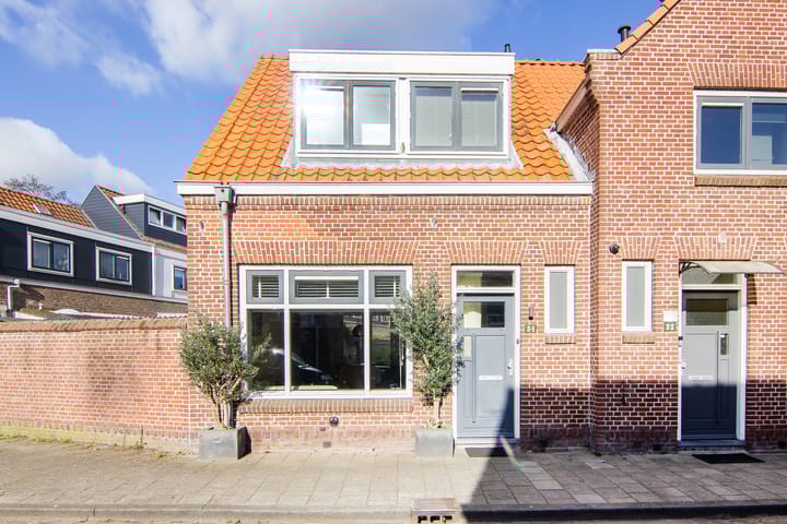 Foto 35 van Barbarossastraat 34