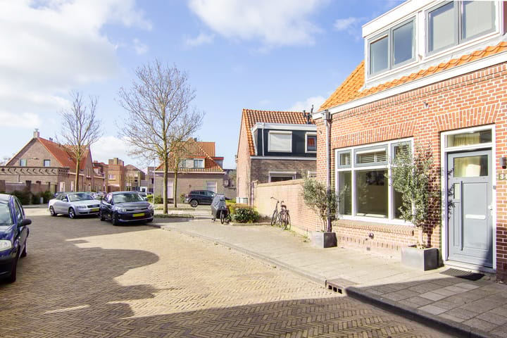 Foto 36 van Barbarossastraat 34