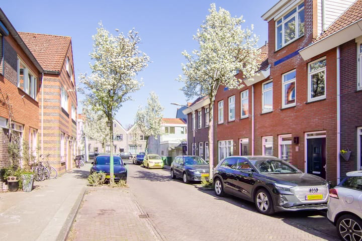 Foto 35 van Lijnbaanstraat 10