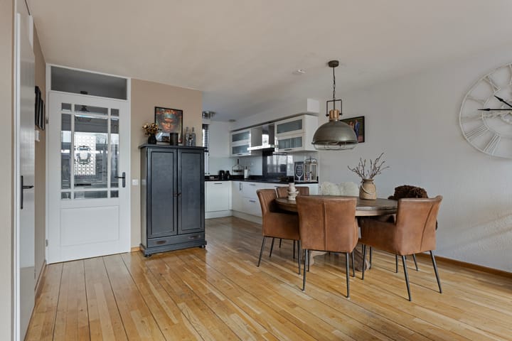 Foto 11 van Basisveenstraat 25