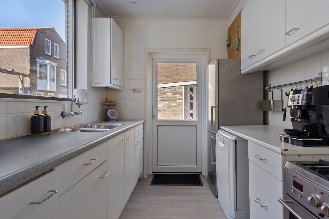 Foto 13 van Rochussenstraat 1