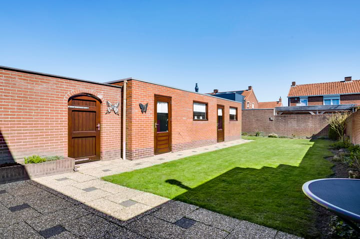 Foto 2 van Sint Odastraat 8