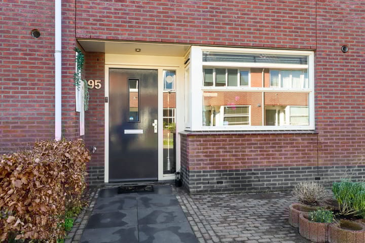 Foto 31 van Dwarsdijk 95