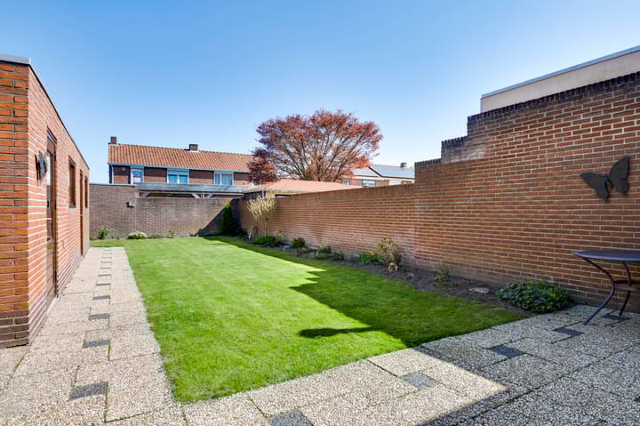 Foto 14 van Sint Odastraat 8