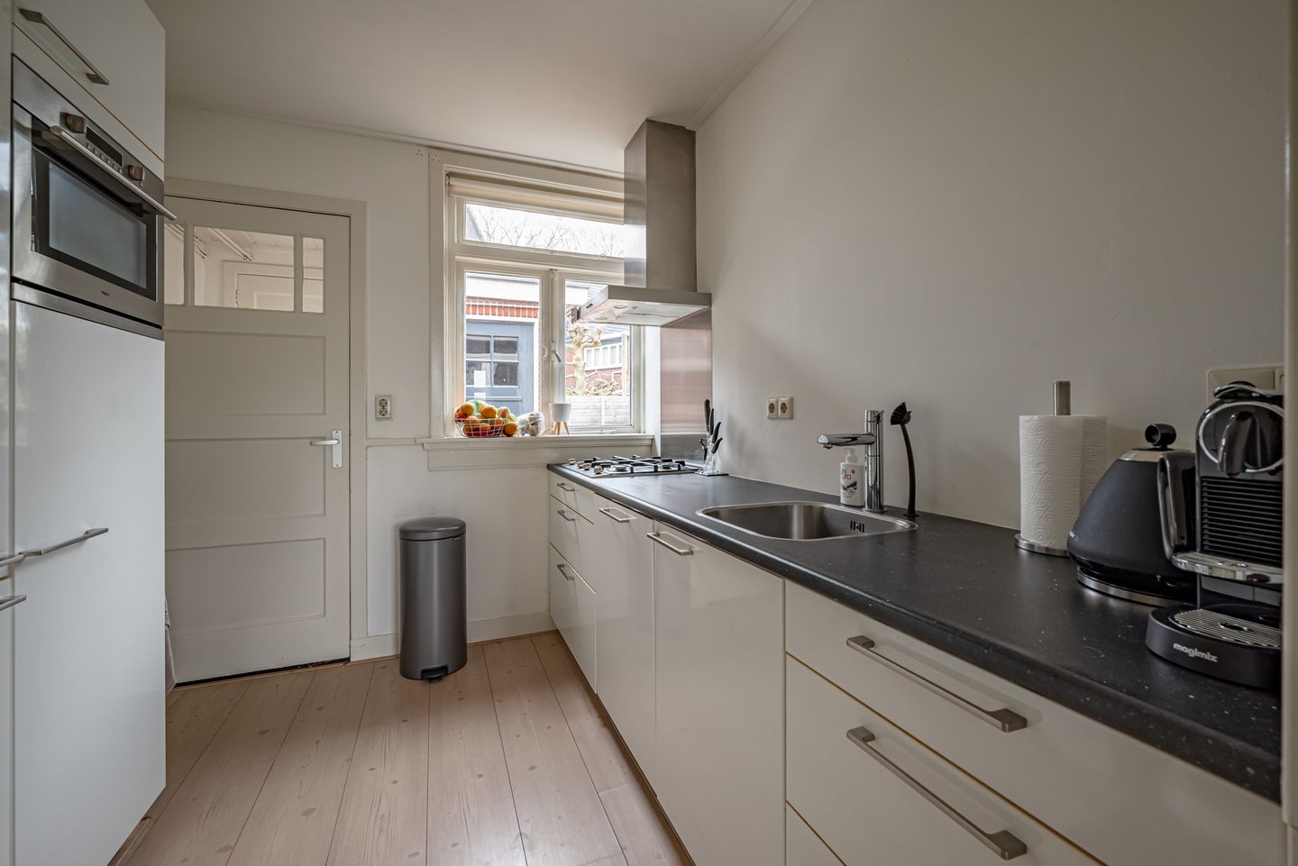 Foto 10 van Leonard Springerlaan 22