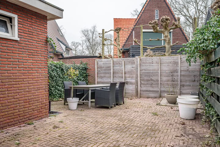 Photo 22 of Leonard Springerlaan 22