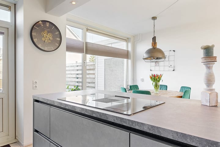 Foto 11 van Uranuslaan 6