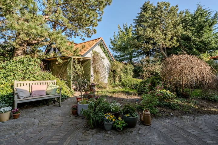 Foto 34 van Laanweg 6