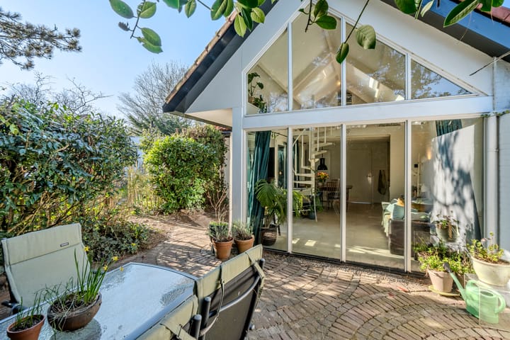 Foto 60 van Laanweg 6