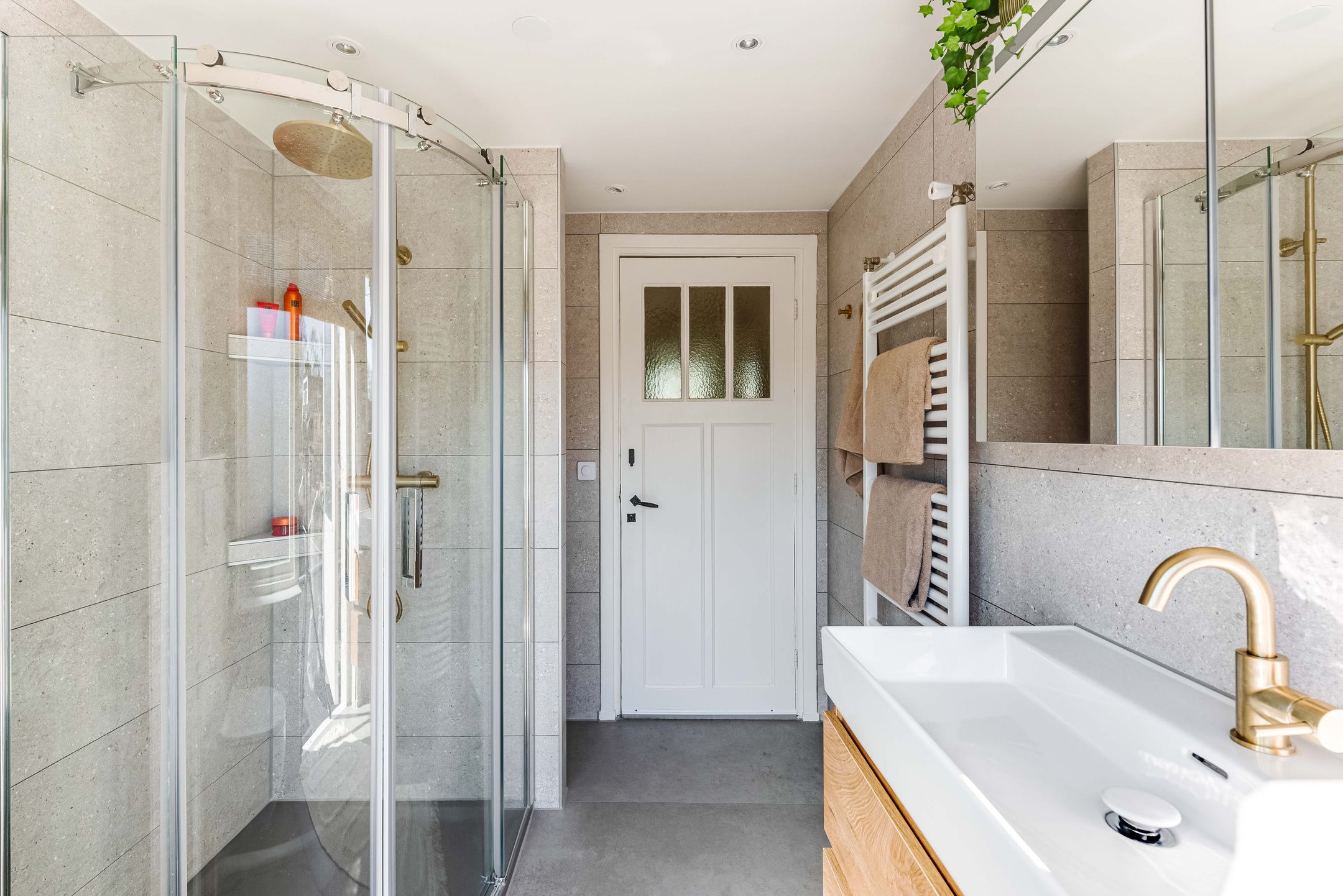 Photo 33 of Heerenweg 204