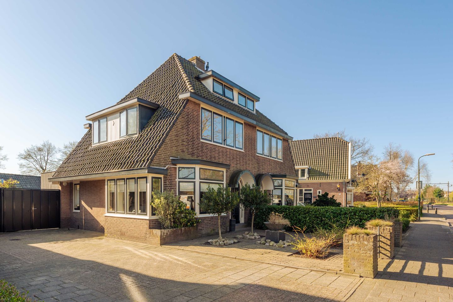 Photo 49 of Heerenweg 204