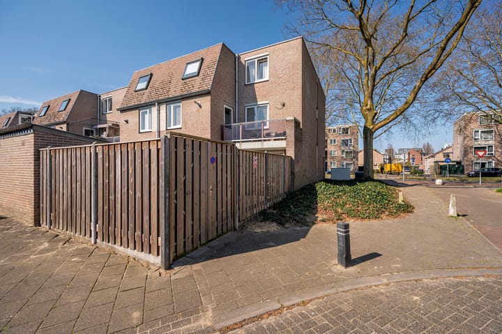 Foto 34 van Regentessestraat 85