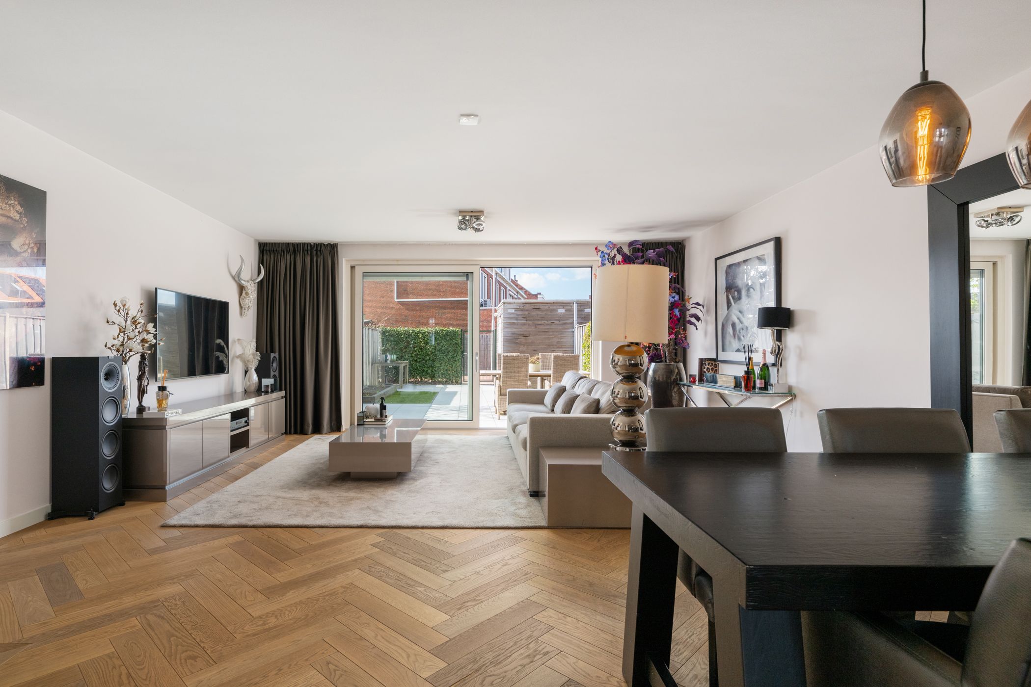 Foto 9 van Van Oranje-Nassaulaan 127