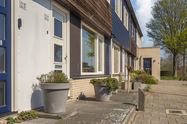 Photo 7 of Oe Thantstraat 29