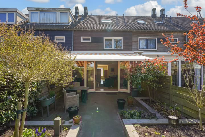 Photo 14 of Oe Thantstraat 29