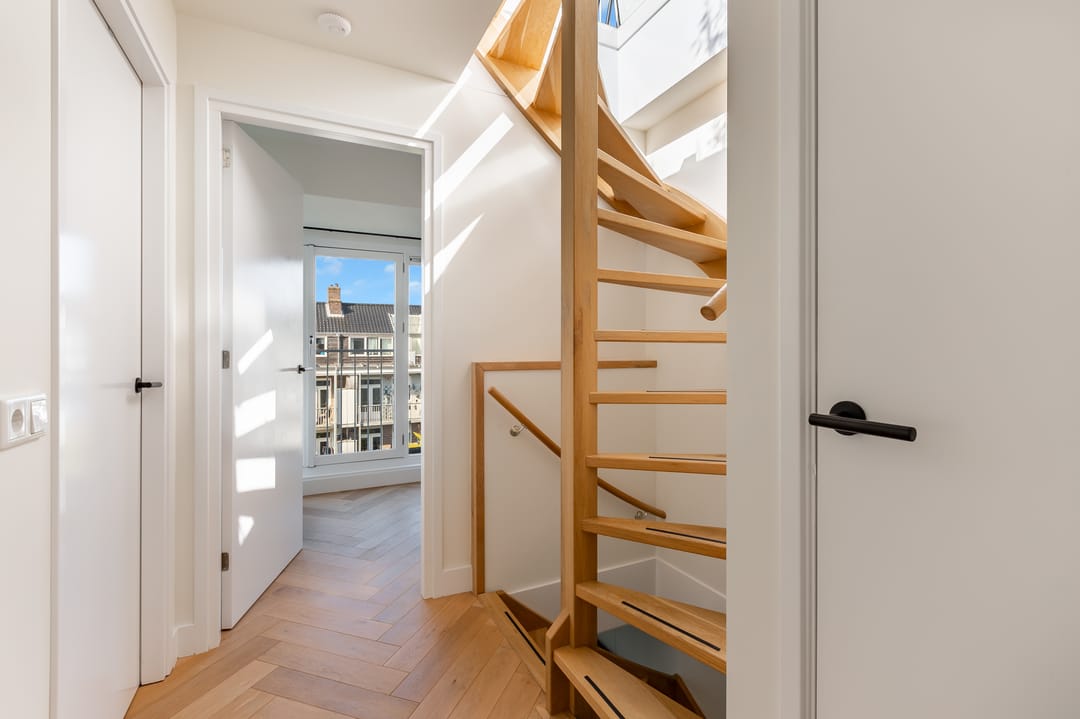 Foto 23 van Jasper Leijnsenstraat 22-3