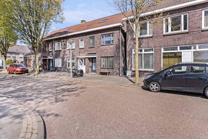 Foto 2 van Berliozlaan 2