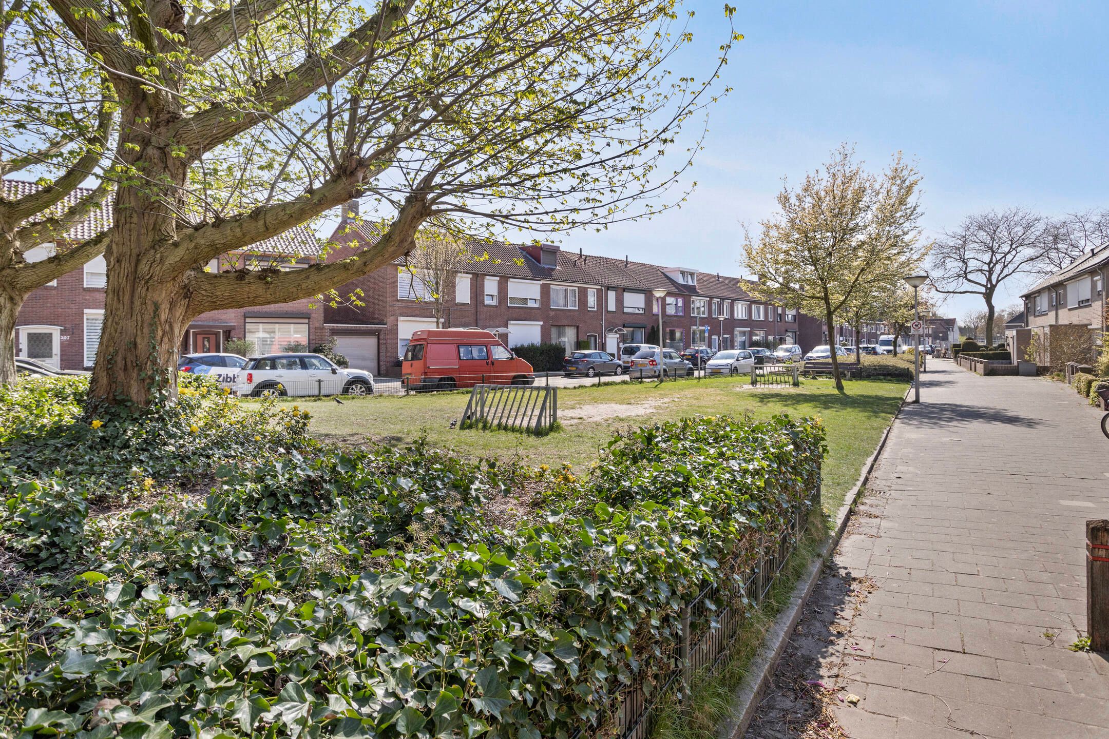 Foto 21 van Berliozlaan 2