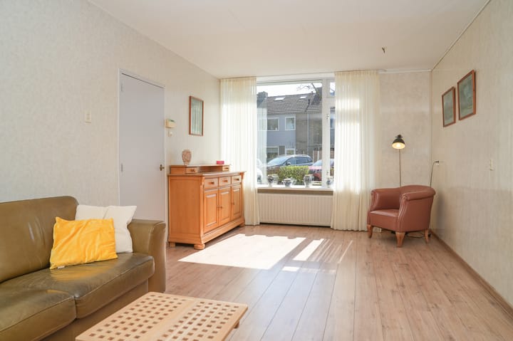 Foto 2 van Raamweg 63