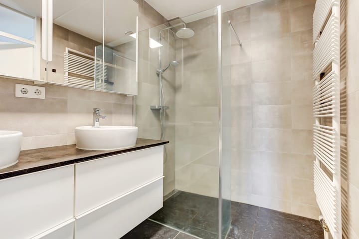 Foto 30 van Guadeloupestraat 38