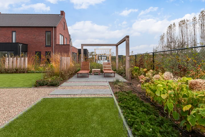 Foto 5 van Piramide 11