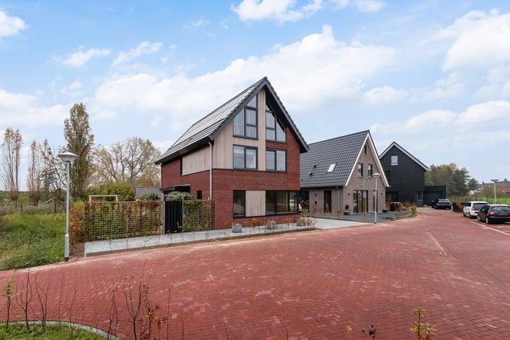 Foto 6 van Piramide 11